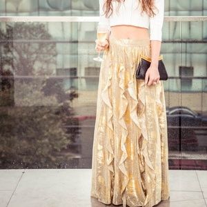 GORGEOUS, only worn once, gold maxi skirt
